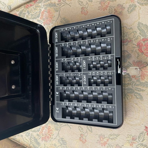 Metal coin box new, in excellent condition