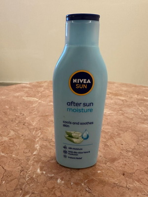 NIVEA SUN After Sun Moisture Lotion 200ml like new