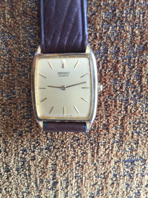 Ρολόι χειρός Seiko σαν καινούργιο, unisex, καφέ δερμάτινο λουράκι