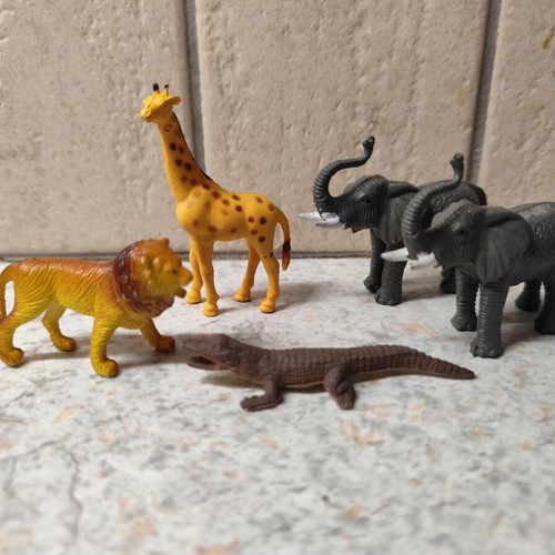 Animal figures like new, set of 5