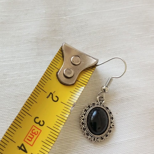 Gothic Victorian Oval Earrings with Black Silver Design New