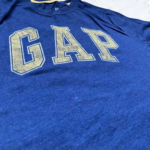 GAP boys' t-shirt XXL like new, blue