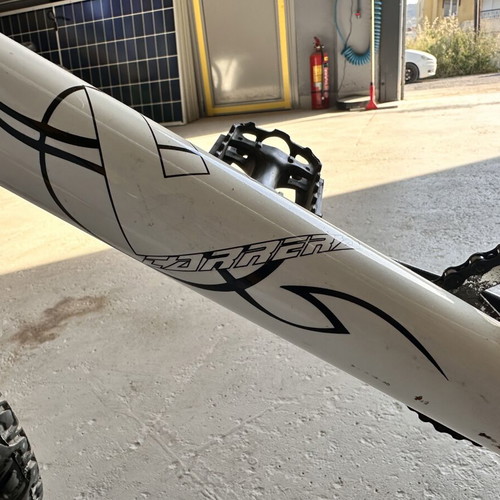 Mountain bike like new, 20 inch, white, V-Brakes