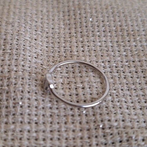 Minimal silver ring new, small size