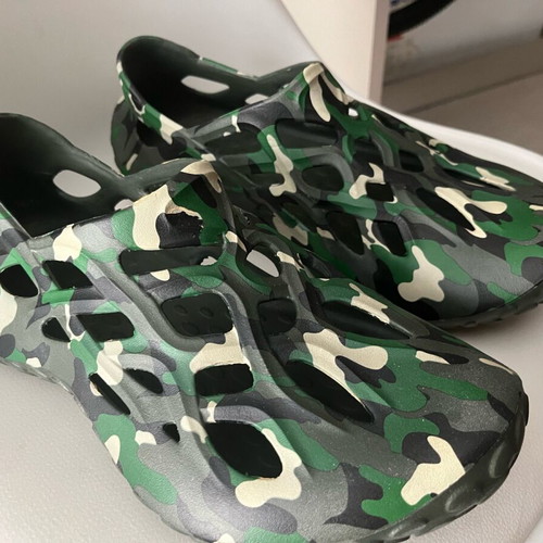 Camouflage Crocs boots new, size 43-44, lightweight summer sport shoes