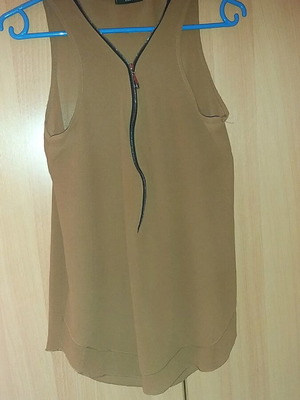 Blouse used with zipper, size M