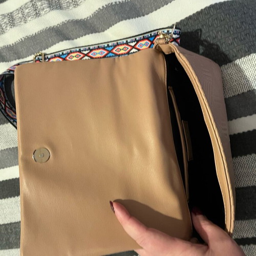Zara beige shoulder bag like new