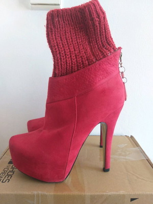 Red boots used, size 38