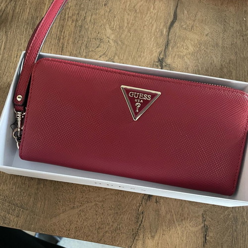 Guess wallet new, red