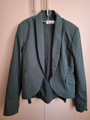 Toi&Moi women's suit used S with skirt dark green cypress