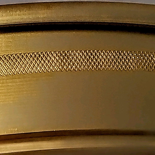 Large metal flowerpot like new, rust resistant