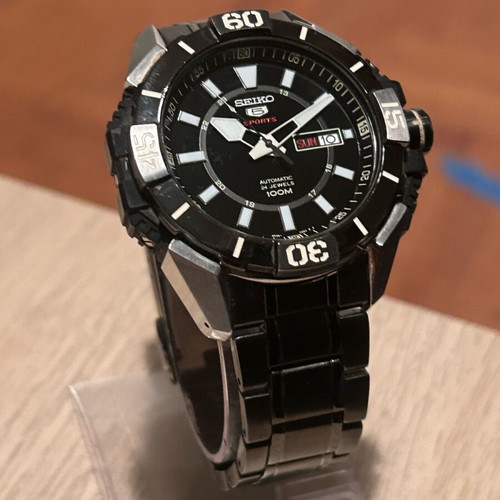 Seiko 5 Sports SRP797K1 men's watch like new, automatic, 24 jewels