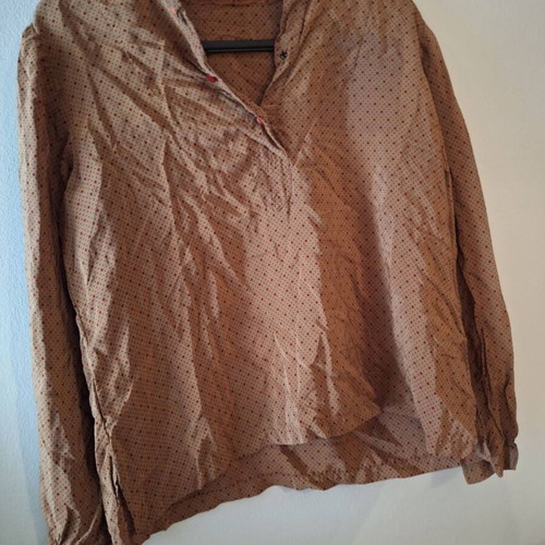 Blouse used in very good condition