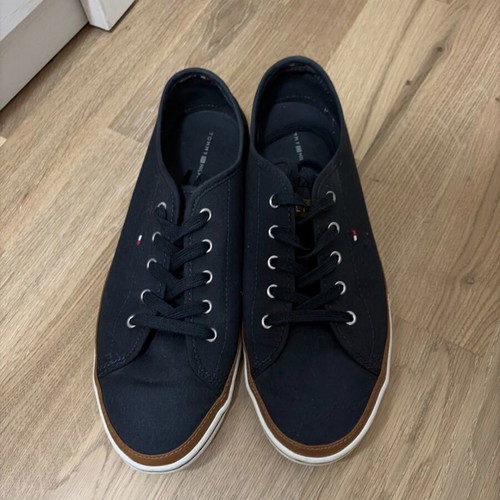 Tommy Hilfiger women's shoes like new, size 41