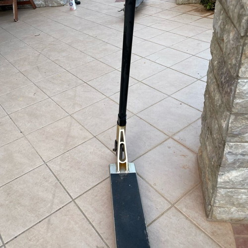 Trick scooter like new