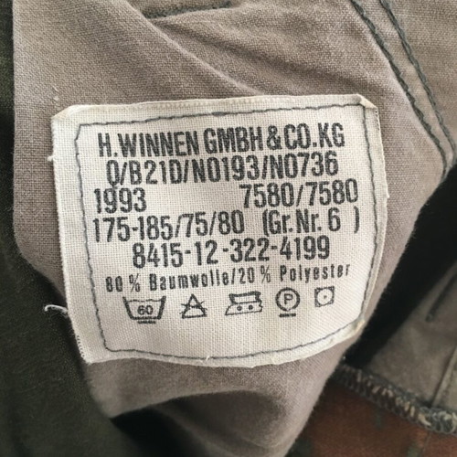 Vintage German military camouflage cargo pants S