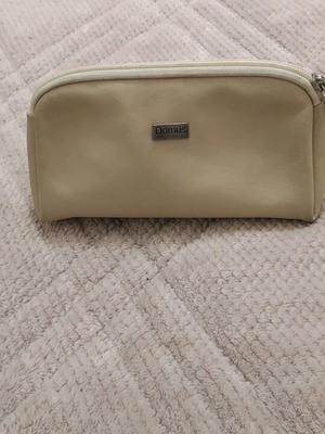 Domus leather toiletry bag beige like new