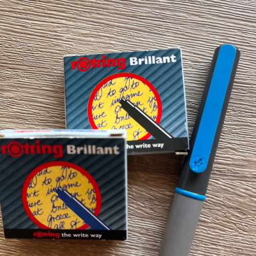 Waterman Forum vintage pen used with 2 rOtring ink boxes