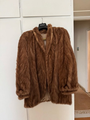 Vintage real fur used, size Small-Medium