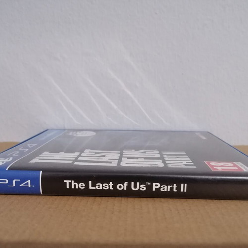 The Last of Us Part 2 PS4 case used, promo display without game