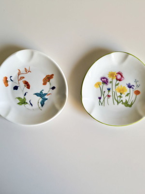 Raynaud Limoges porcelain plates used, set of 2
