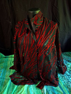 Vogelsang chiffon shirt with red velvet motifs XL like new