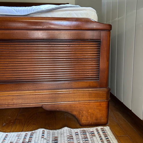Kourtis Bedroom Furniture Set like new, solid wood vintage style