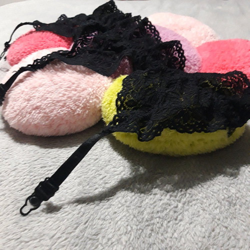 Black Moulin Rouge Garter Belt like new with elegant lace