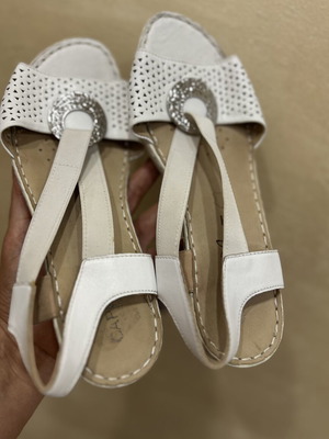 Caprice Comfort white leather sandals, size 41