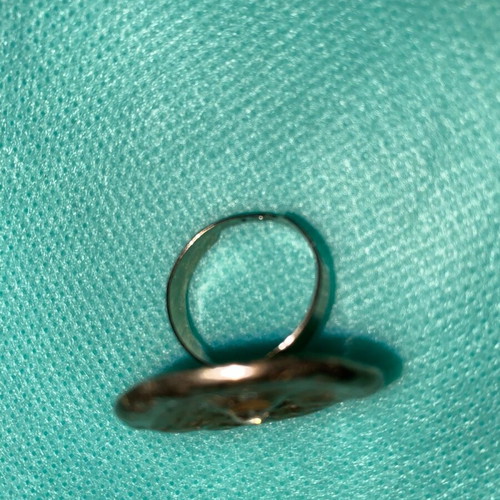 Women's ring used, gold-colored