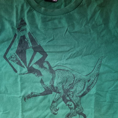 Volcom men's t-shirt medium used, green