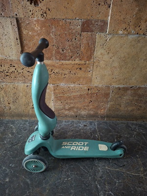 Πατίνι Scoot and Ride πράσινο μεταχειρισμένο, πλήρως λειτουργικό, ρυθμιζόμενο ύψος