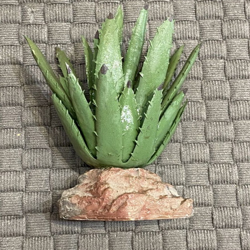 Decorative Aloe Plant for Aquarium and Terrarium, new
