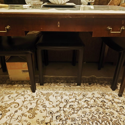 Saridis Desk and 3 Treccia Leather Chairs used set