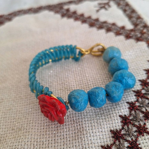 Blue papier-mâché bracelet with rose made to order