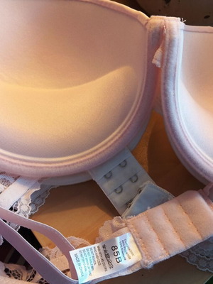 Bras new 85B light pink and white, set of two