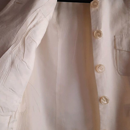 Lola suit set 100% linen size 36 like new, white jacket and skirt