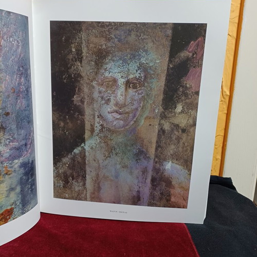 Alexander 2000 book like new, art collection by Warlamis