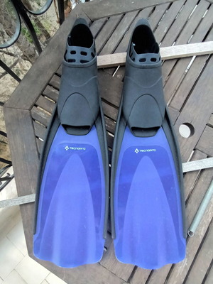 Diving fins used, Italian design, size 38-39