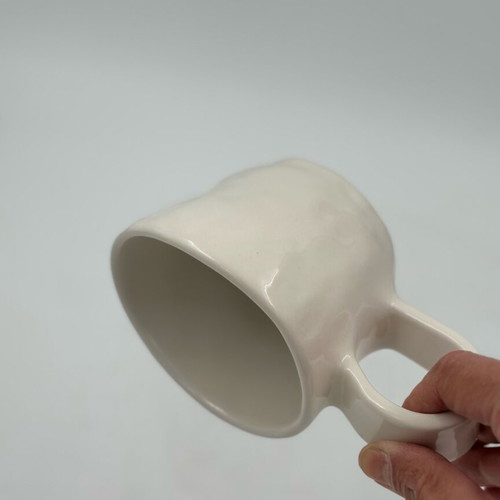 Ceramic mug Eleftheria Sifnaiou minimal new