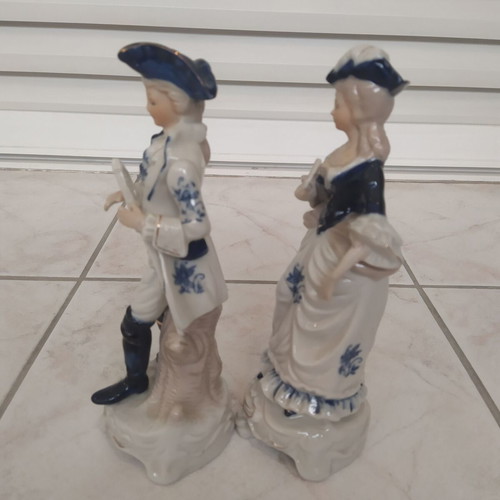 Vintage decorative figurine couple like new, 24 cm