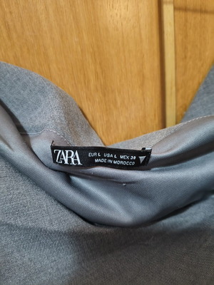 Zara women's shirt like new, gray, size M