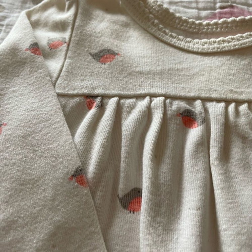 Baby Gap sleep suit like new, size 6-12 months