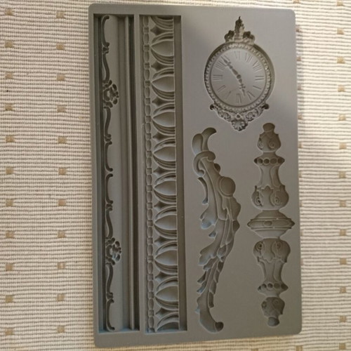 Iron Orchid Trimmings Silicone Mold Set like new, 10 pcs 20×12.5 cm