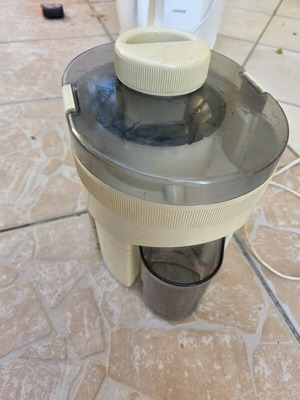 Kenwood Electronik αποχυμωτής μεταχειρισμένος, για ανταλλακτικά