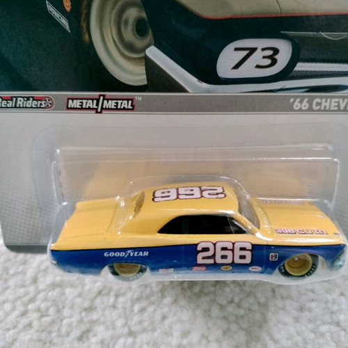 Hot Wheels Racing Series 2012 Stockcar 66 Chevelle new