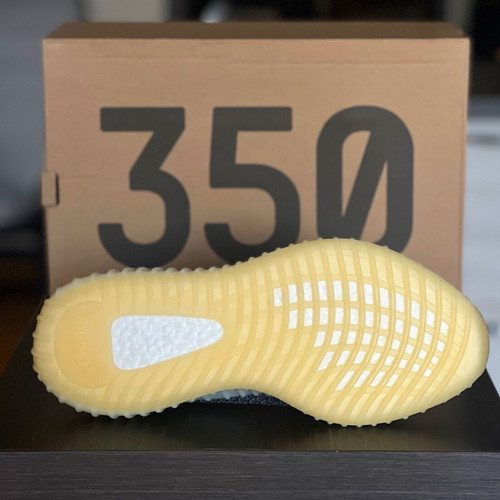 Adidas Yeezy Boost 350 V2 Carbon sneakers, size EU 45