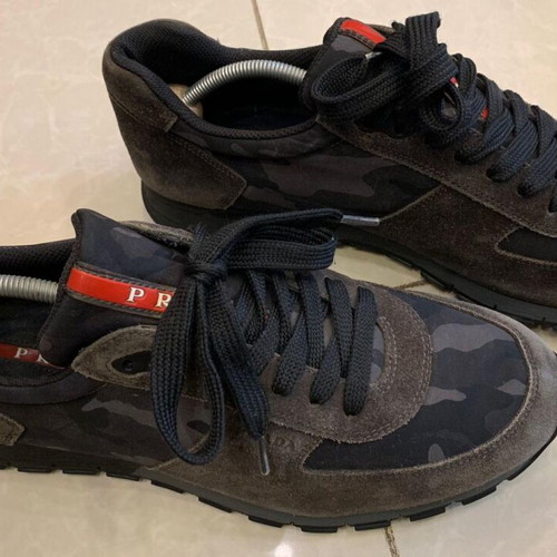 Prada 4E2700 sport shoes size 42 like new