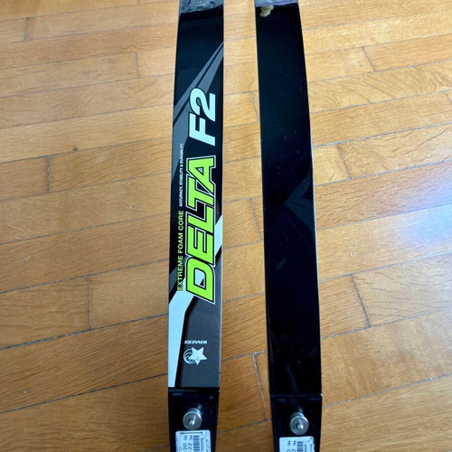 WNS Delta F2 Archery Limbs like new, 70’ 20lbs
