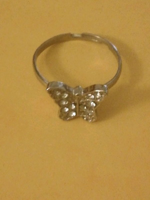Women's ring with strass like new